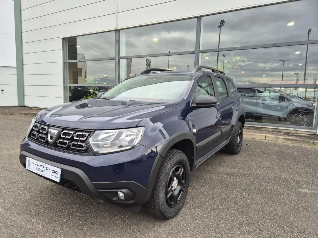 Dacia Duster 4x4 d'occasion à Cernay adapté aux trajets sur route et chemins dans le Haut-Rhin
