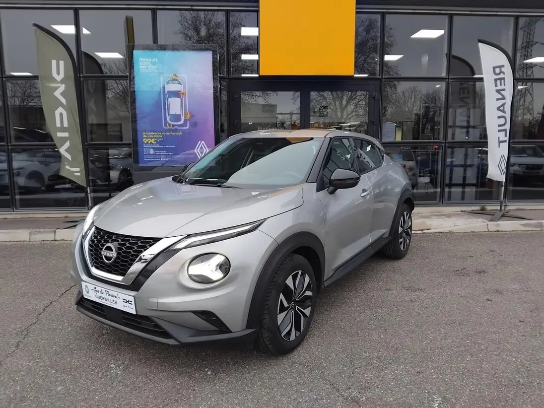 Nissan Juke d'occasion récent exposé près de Cernay, adapté à un usage urbain avec design moderne